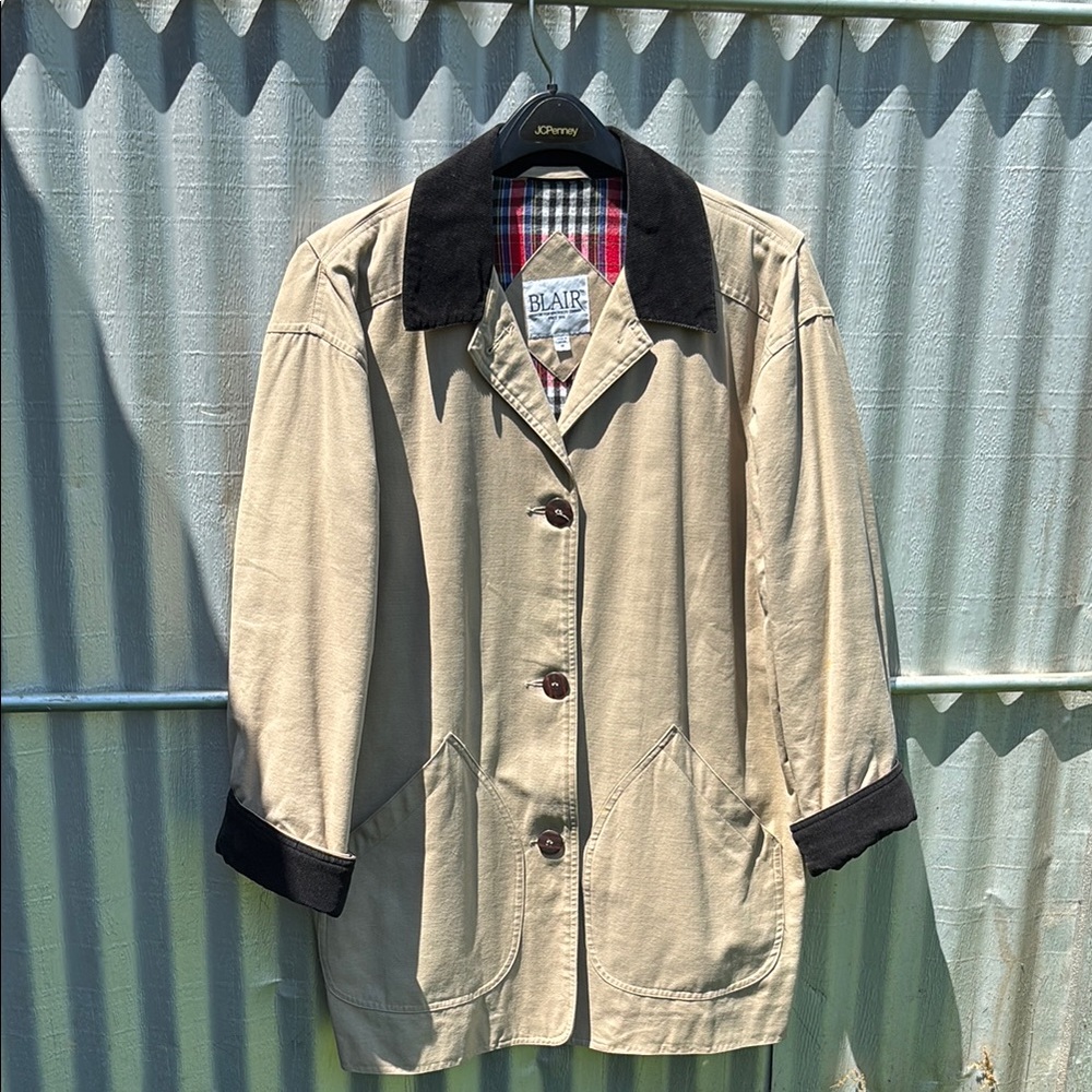 Vintage Blair Women's Tan Jacket with Black Corduroy Accents Size Medium